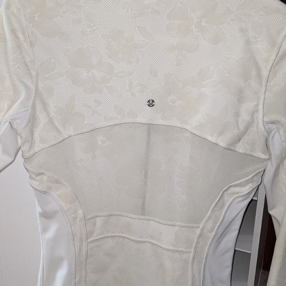 White Lululemon jacket - Picture 5 of 5